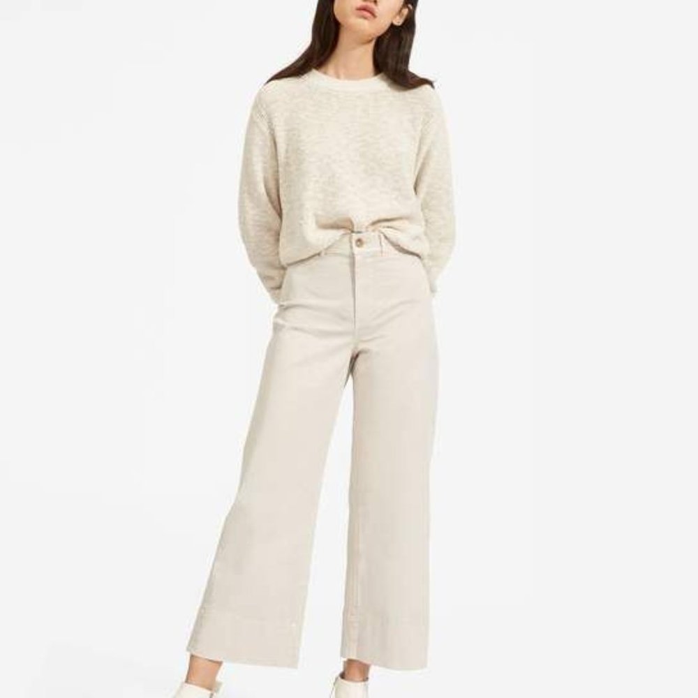 Everlane lightweight beige wide leg crop chino